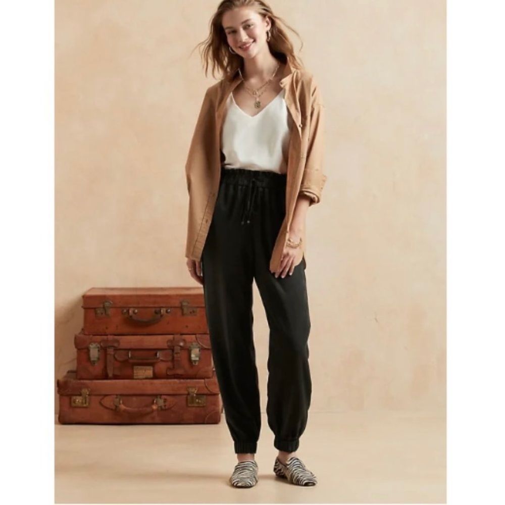BANANA REPUBLIC Tencel Drawcord Jogger Pants, Black, Size Medium